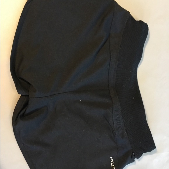 Hylete XS black shorts - Picture 2 of 3
